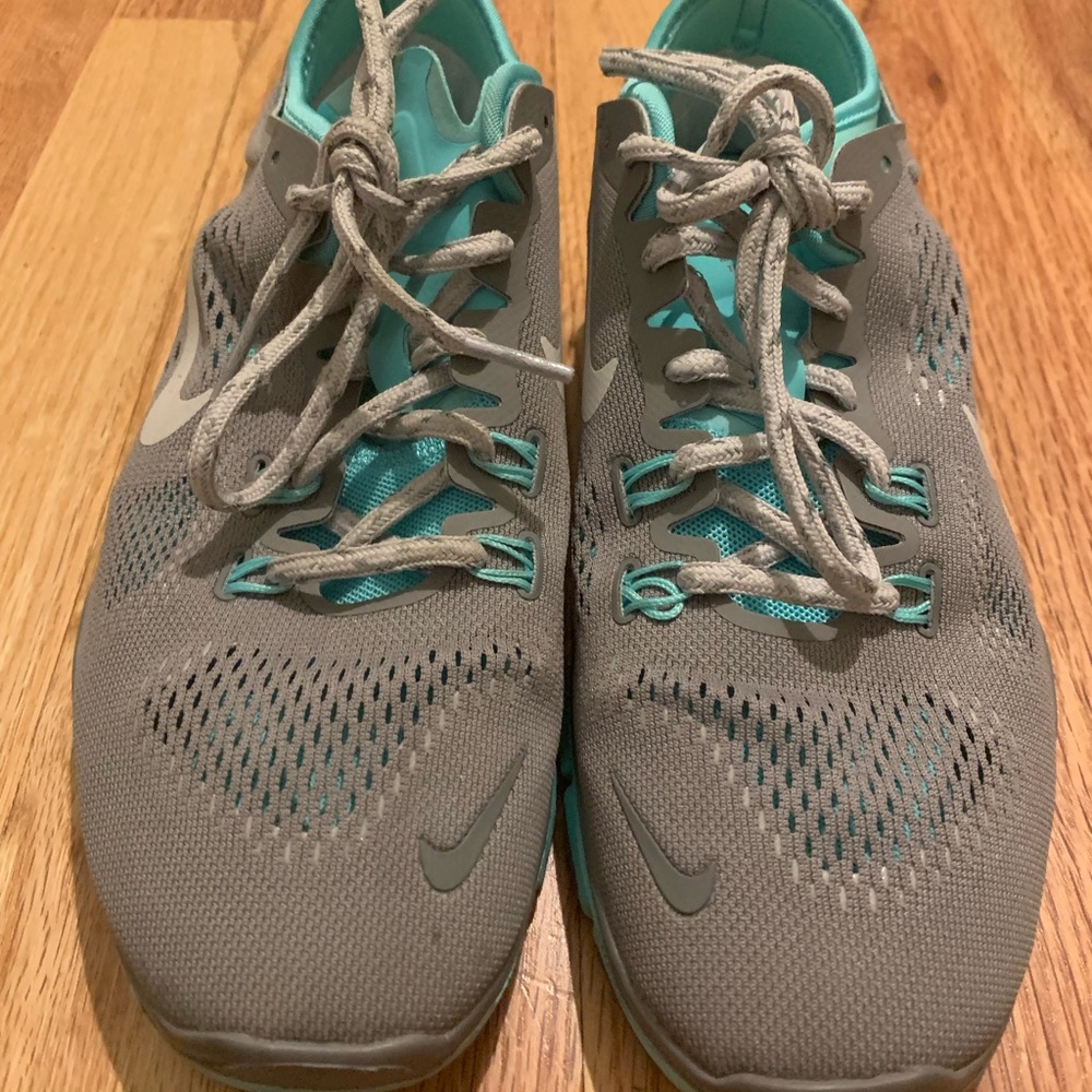 Nike shoes